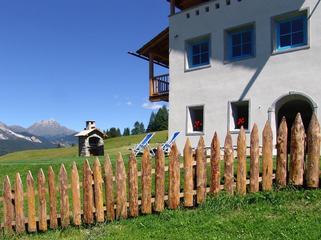 Apartments Serghela San Cassiano  Exteriér fotografie