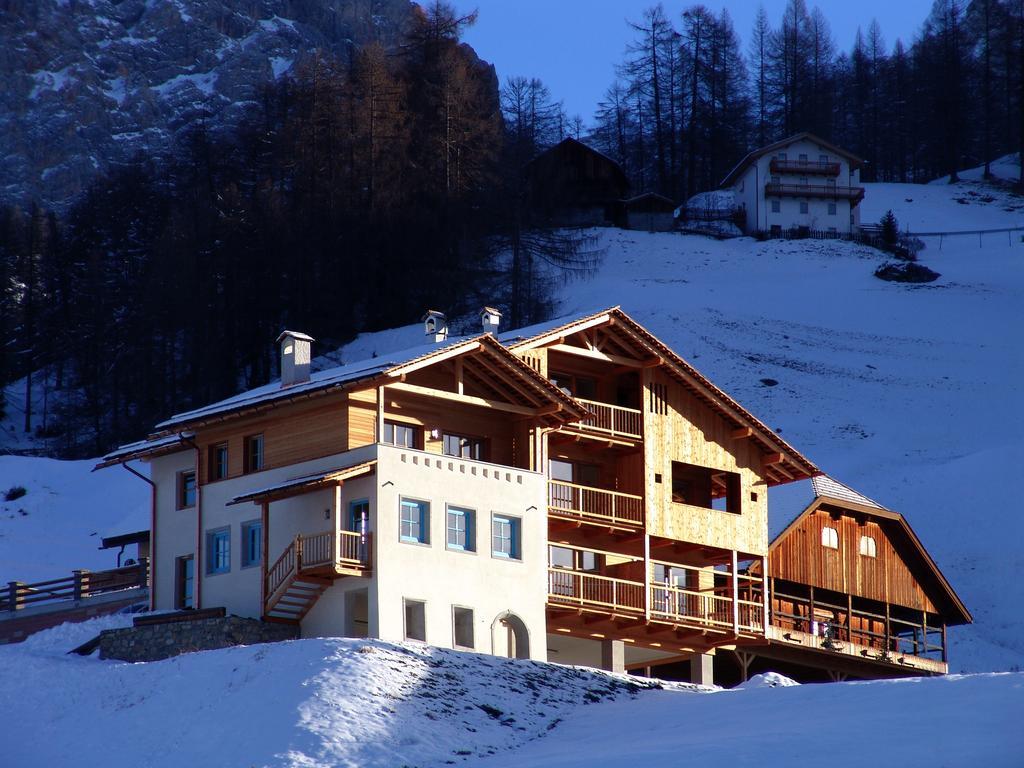 Apartments Serghela San Cassiano  Exteriér fotografie
