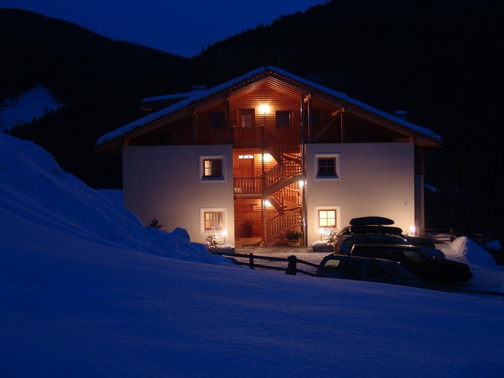 Apartments Serghela San Cassiano  Pokoj fotografie